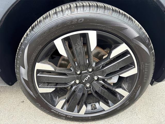used 2024 Kia Telluride car, priced at $41,399