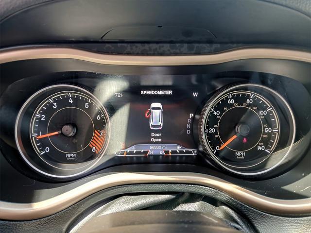 used 2015 Jeep Cherokee car, priced at $13,332