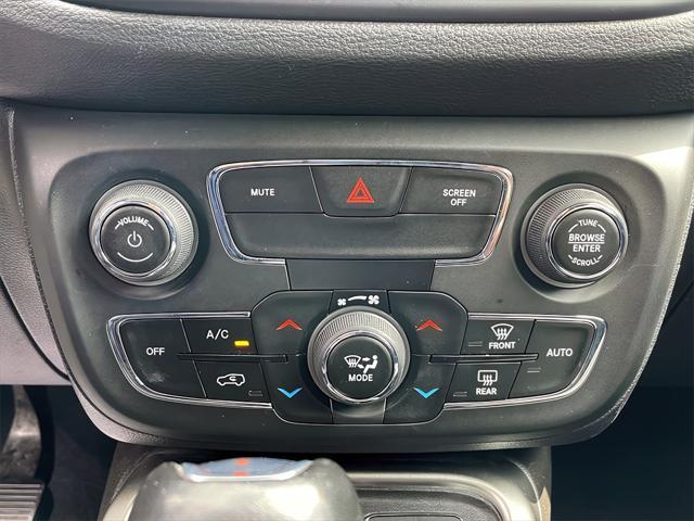 used 2021 Jeep Compass car, priced at $18,995