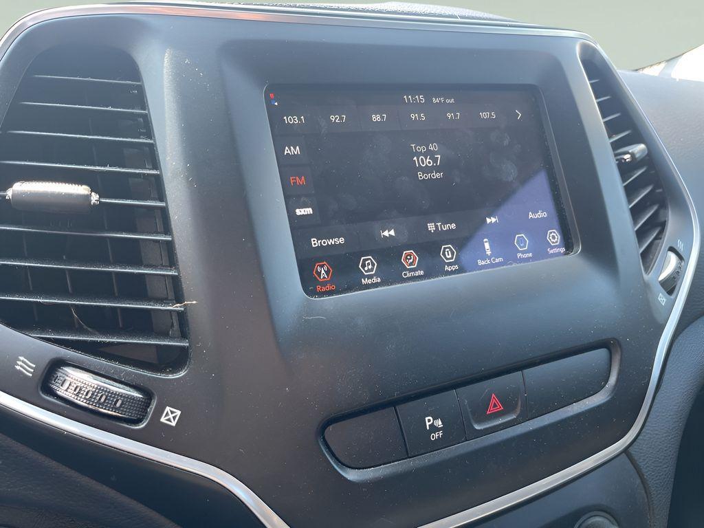 used 2019 Jeep Cherokee car, priced at $16,799