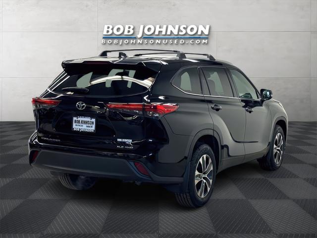 used 2022 Toyota Highlander car, priced at $36,830