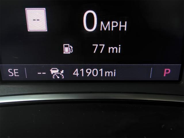 used 2022 Chevrolet Equinox car, priced at $21,999