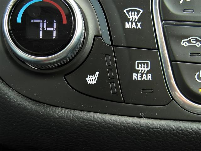used 2022 Chevrolet Equinox car, priced at $21,999