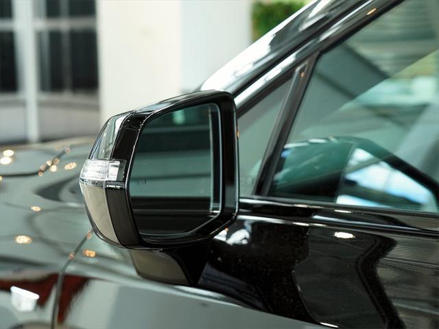 used 2023 Cadillac XT4 car, priced at $32,729