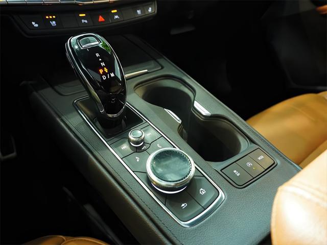 used 2023 Cadillac XT4 car, priced at $32,729