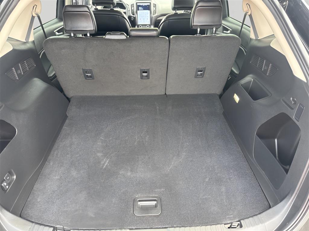 used 2024 Ford Edge car, priced at $24,999