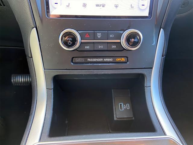 used 2024 Ford Edge car, priced at $26,589