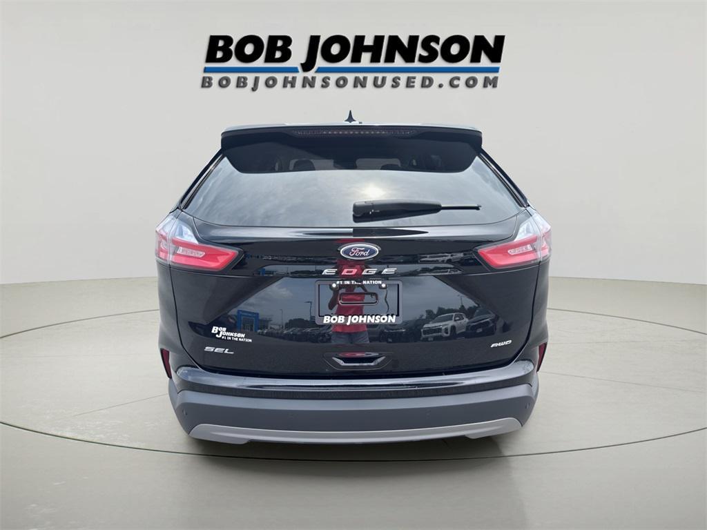 used 2024 Ford Edge car, priced at $24,999