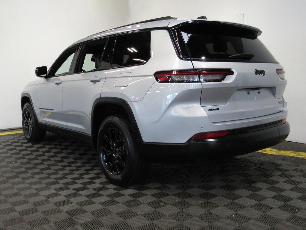 used 2024 Jeep Grand Cherokee L car, priced at $30,500