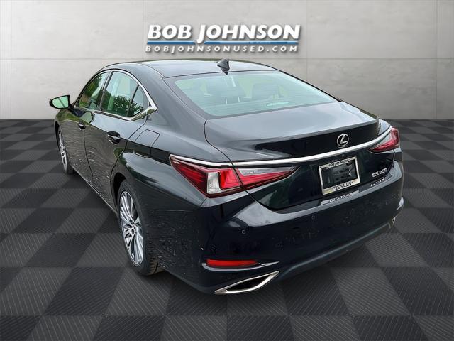 used 2019 Lexus ES 350 car, priced at $28,455