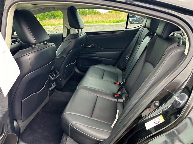 used 2019 Lexus ES 350 car, priced at $28,455