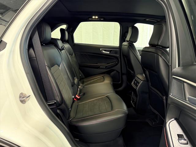 used 2024 Ford Edge car, priced at $37,653