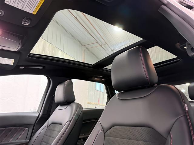 used 2024 Ford Edge car, priced at $37,653