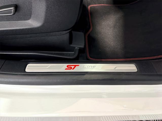 used 2024 Ford Edge car, priced at $37,653