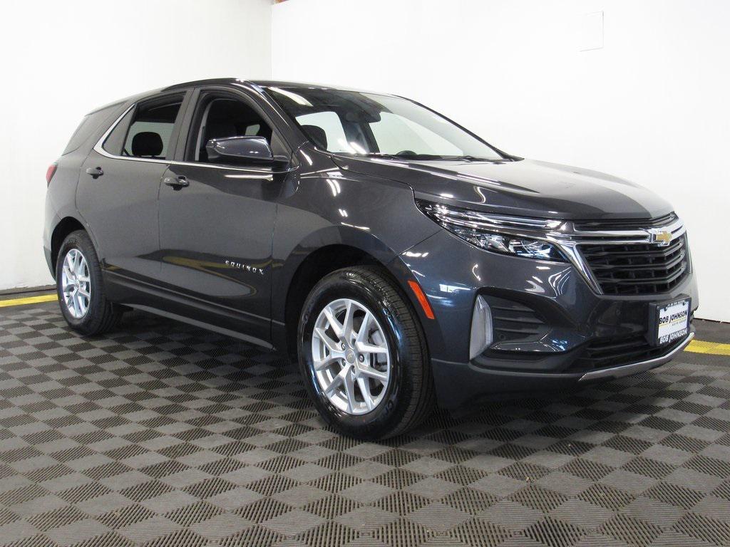 used 2022 Chevrolet Equinox car, priced at $23,105