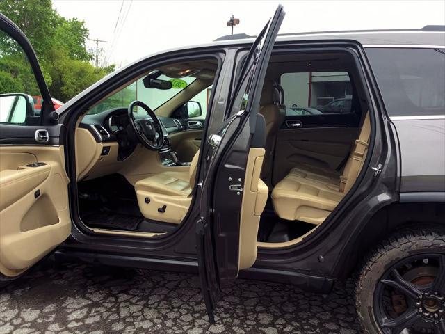 used 2021 Jeep Grand Cherokee car, priced at $22,693