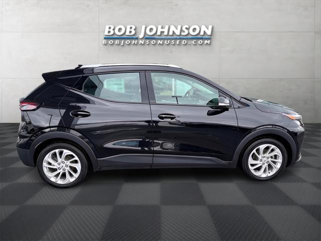 used 2023 Chevrolet Bolt EUV car, priced at $17,999