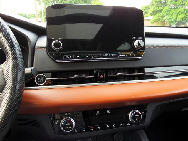 used 2022 Mitsubishi Outlander car, priced at $25,250