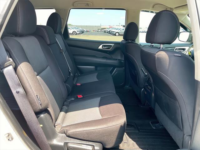 used 2020 Nissan Pathfinder car, priced at $20,995