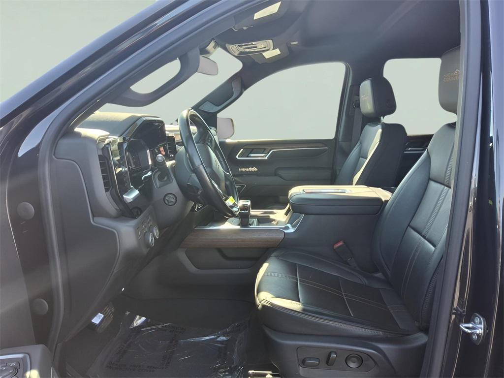 used 2022 Chevrolet Silverado 1500 car, priced at $45,369