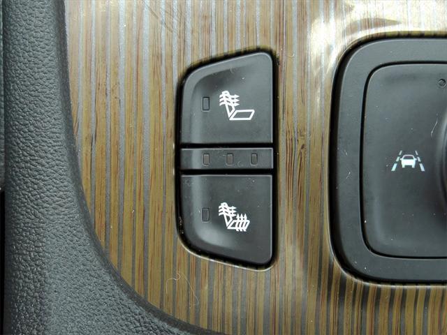 used 2023 GMC Acadia car, priced at $29,222