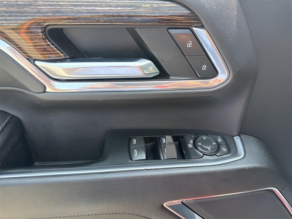 used 2024 GMC Sierra 2500 car, priced at $60,190