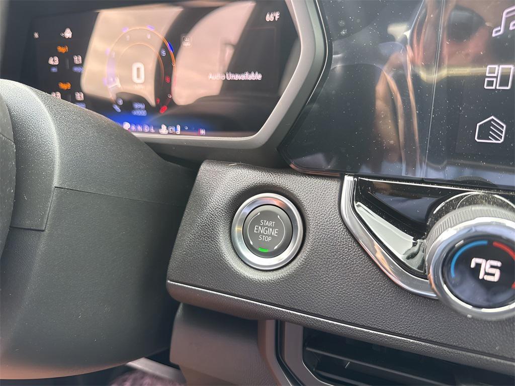 used 2025 Chevrolet Colorado car, priced at $39,974