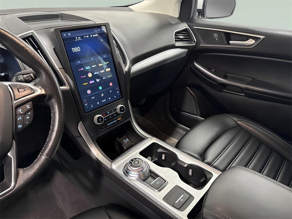 used 2022 Ford Edge car, priced at $22,220