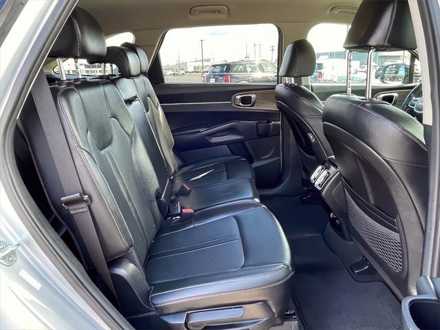 used 2022 Kia Sorento car, priced at $28,995