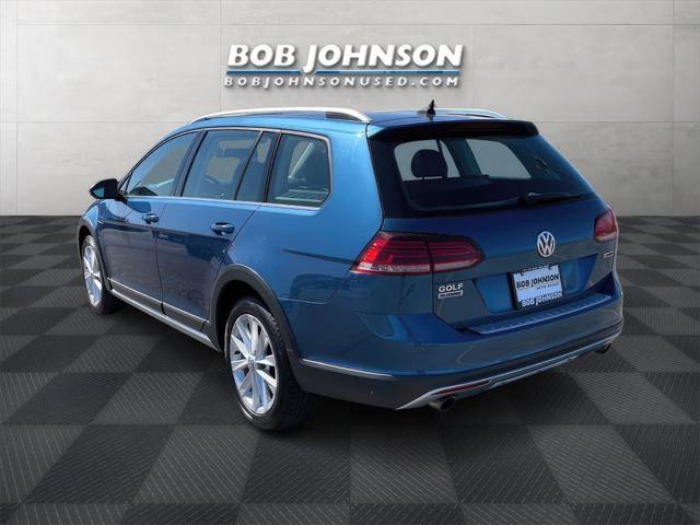 used 2019 Volkswagen Golf Alltrack car, priced at $21,495