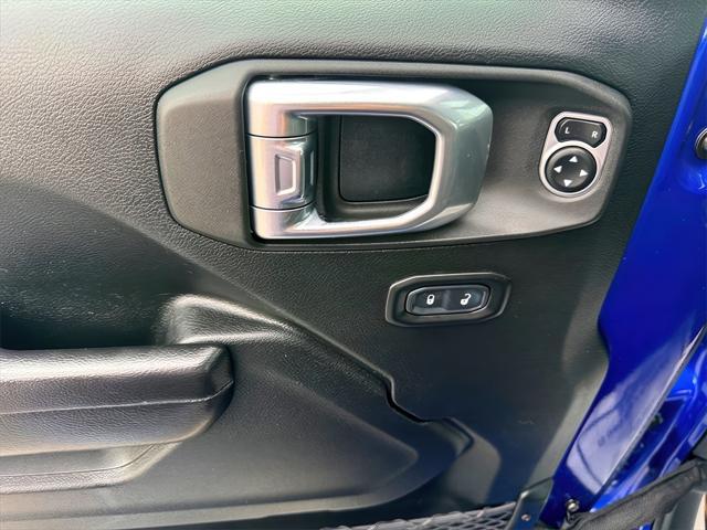 used 2019 Jeep Wrangler Unlimited car, priced at $22,599