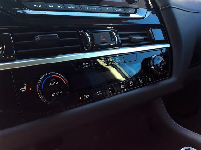 used 2025 Nissan Pathfinder car, priced at $39,199
