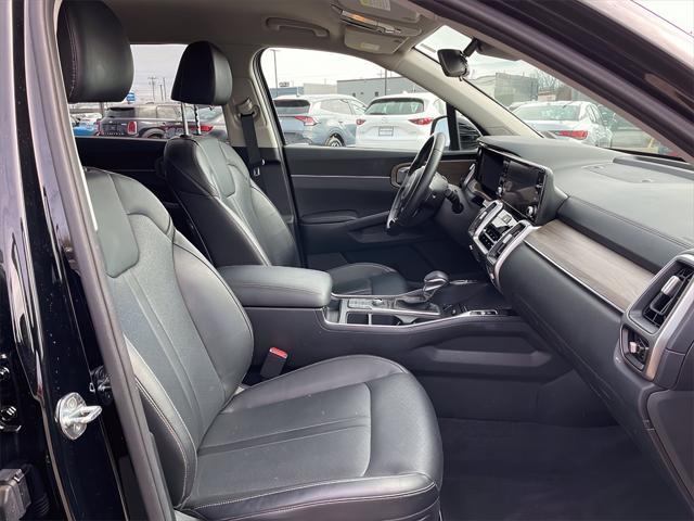 used 2022 Kia Sorento car, priced at $27,495