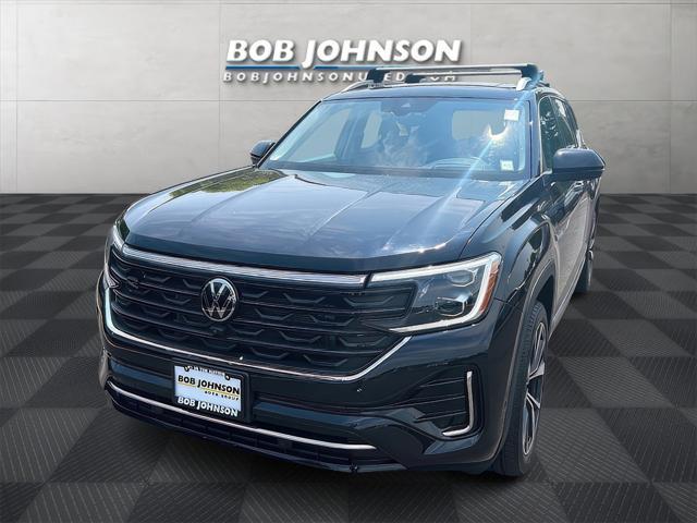 used 2024 Volkswagen Atlas car, priced at $45,907