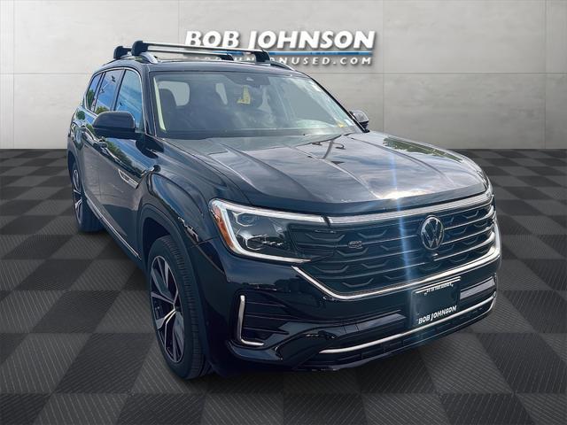 used 2024 Volkswagen Atlas car, priced at $45,907