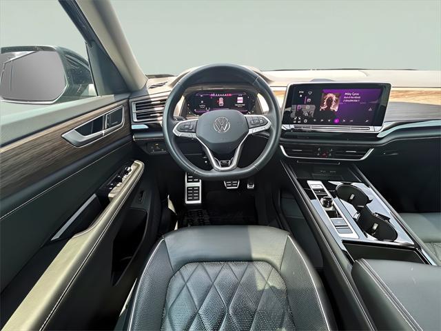 used 2024 Volkswagen Atlas car, priced at $44,907