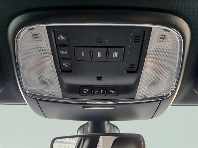 used 2020 Jeep Grand Cherokee car, priced at $23,379
