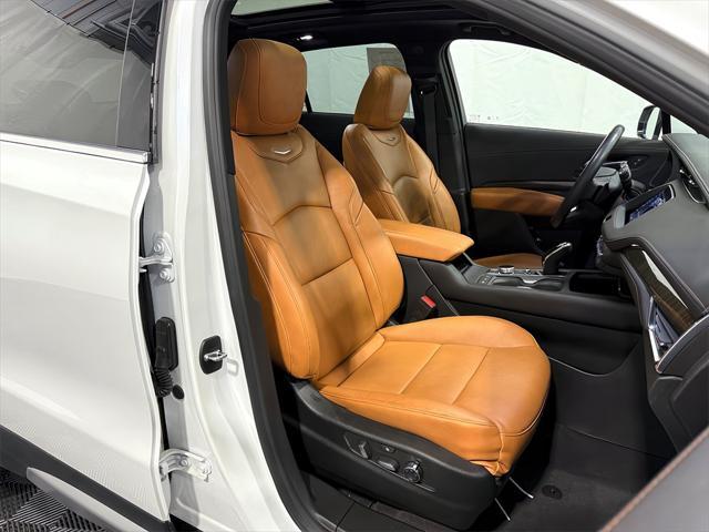 used 2023 Cadillac XT4 car, priced at $32,987