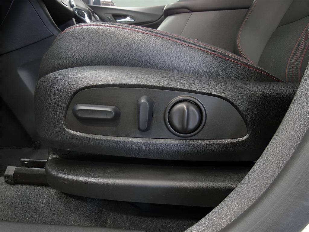 used 2023 Chevrolet Equinox car, priced at $24,355