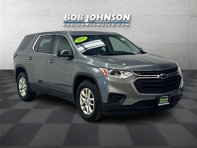 used 2019 Chevrolet Traverse car, priced at $16,890