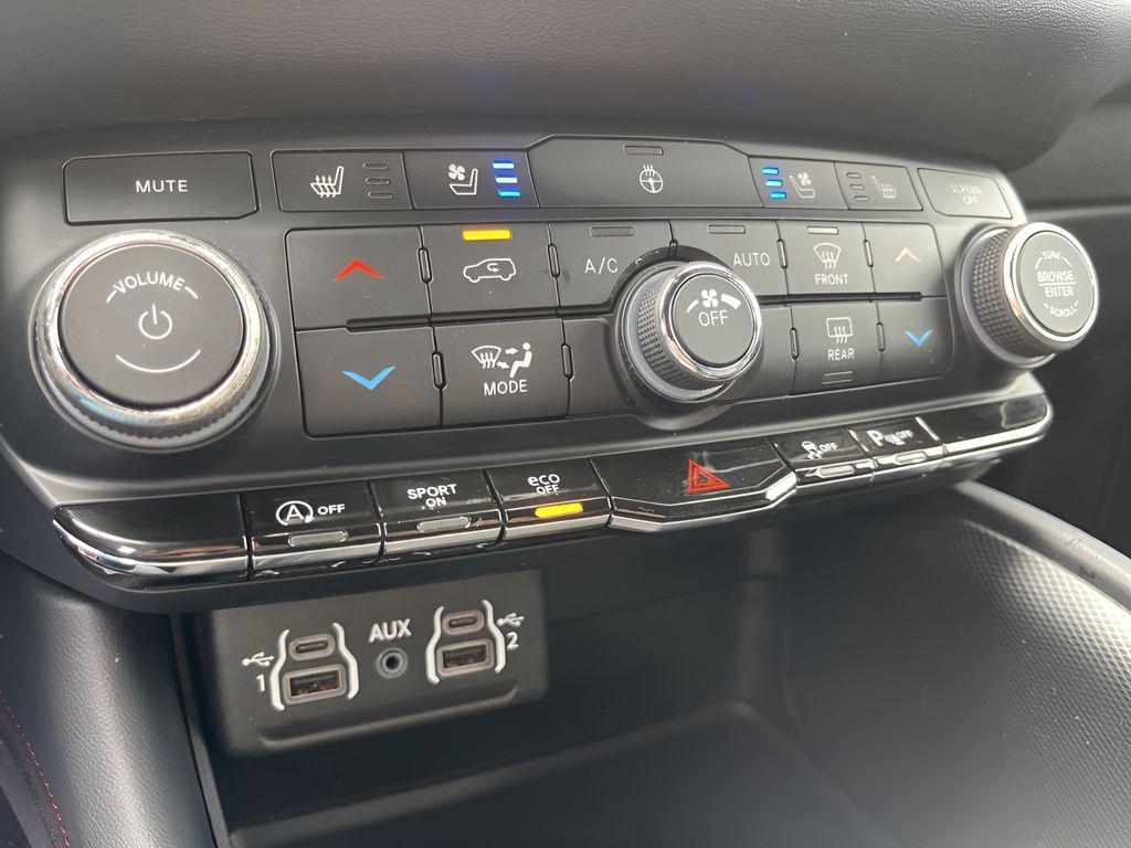 used 2024 Dodge Durango car, priced at $37,699