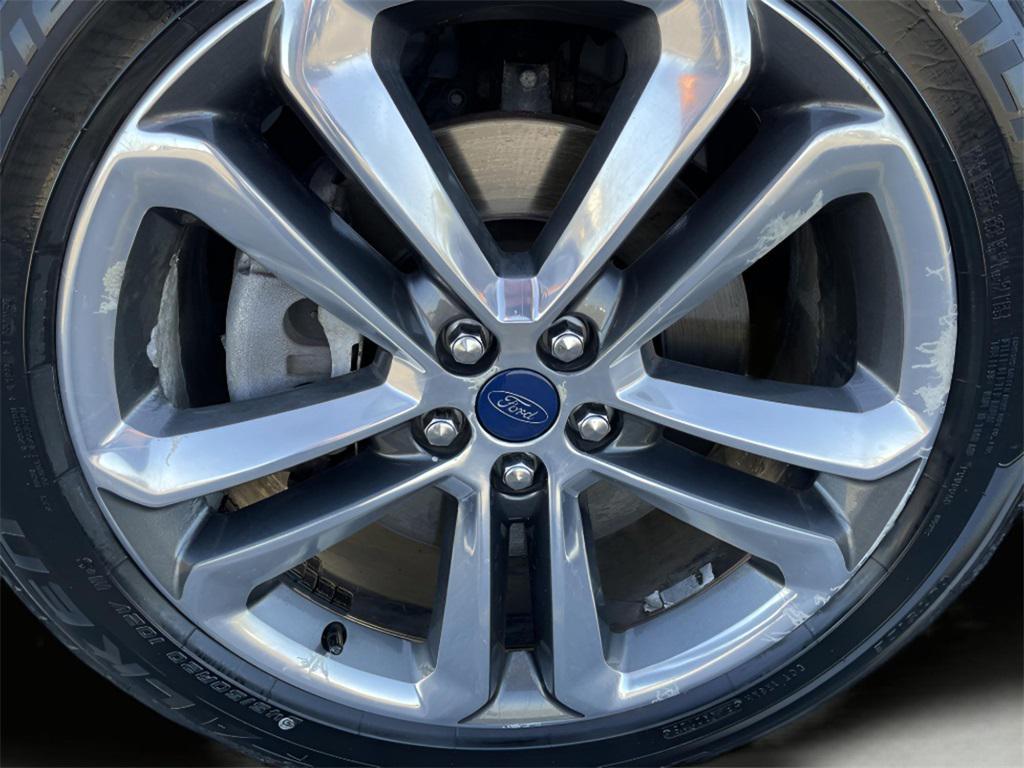 used 2018 Ford Edge car, priced at $20,397