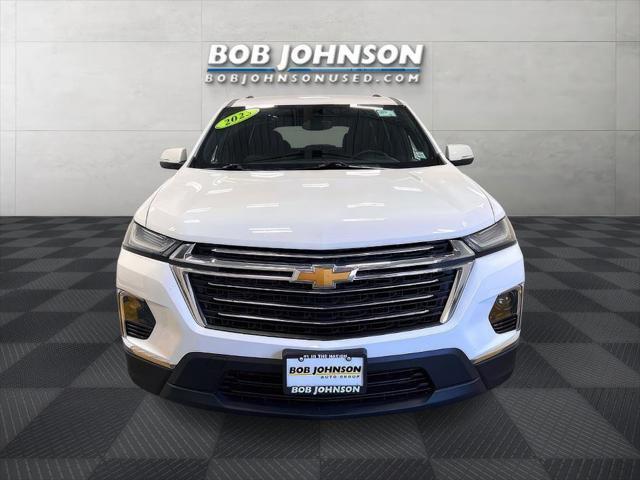 used 2023 Chevrolet Traverse car, priced at $32,000
