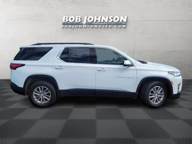used 2023 Chevrolet Traverse car, priced at $32,528