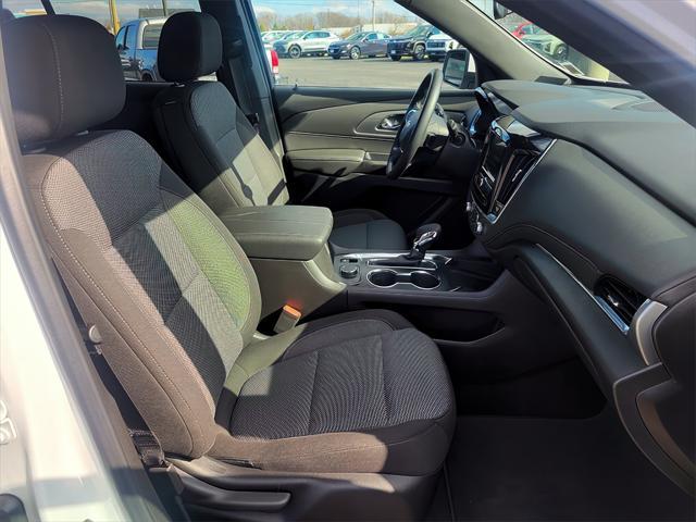 used 2023 Chevrolet Traverse car, priced at $32,528