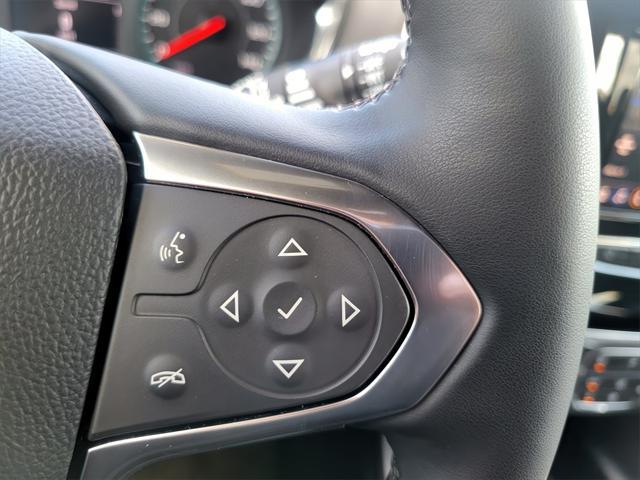 used 2023 Chevrolet Traverse car, priced at $32,528