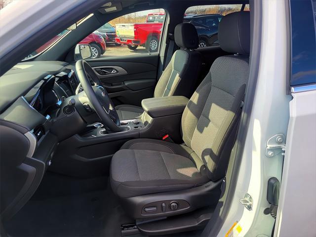 used 2023 Chevrolet Traverse car, priced at $32,528