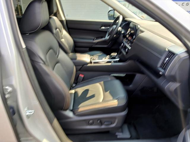 used 2023 Nissan Pathfinder car, priced at $34,259
