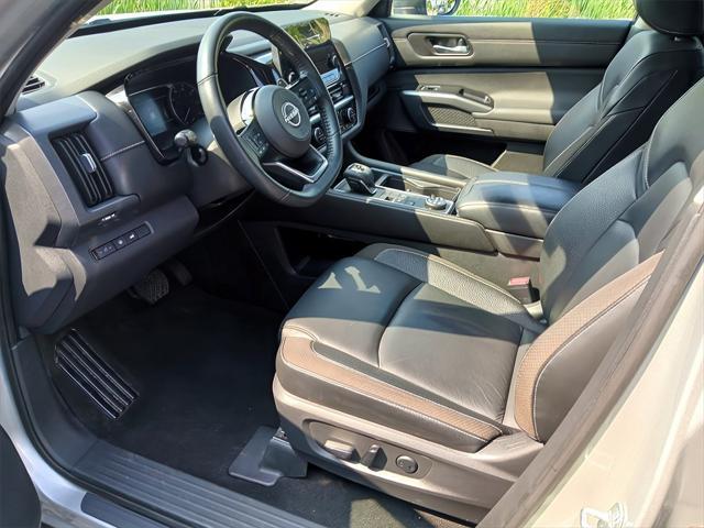 used 2023 Nissan Pathfinder car, priced at $34,259