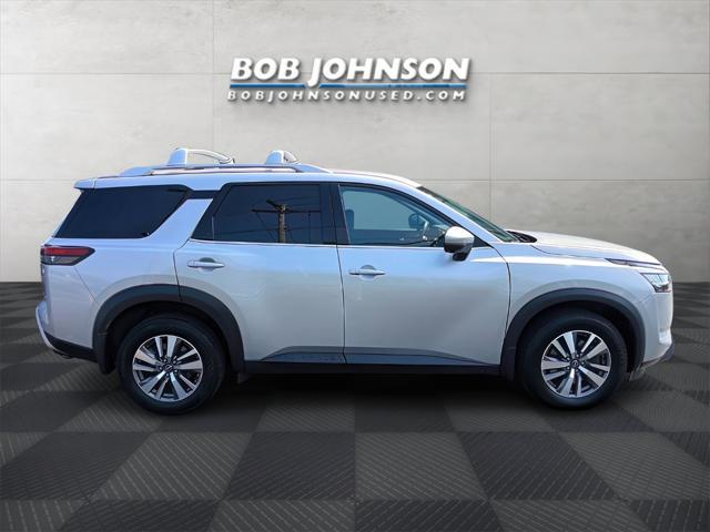 used 2023 Nissan Pathfinder car, priced at $34,259
